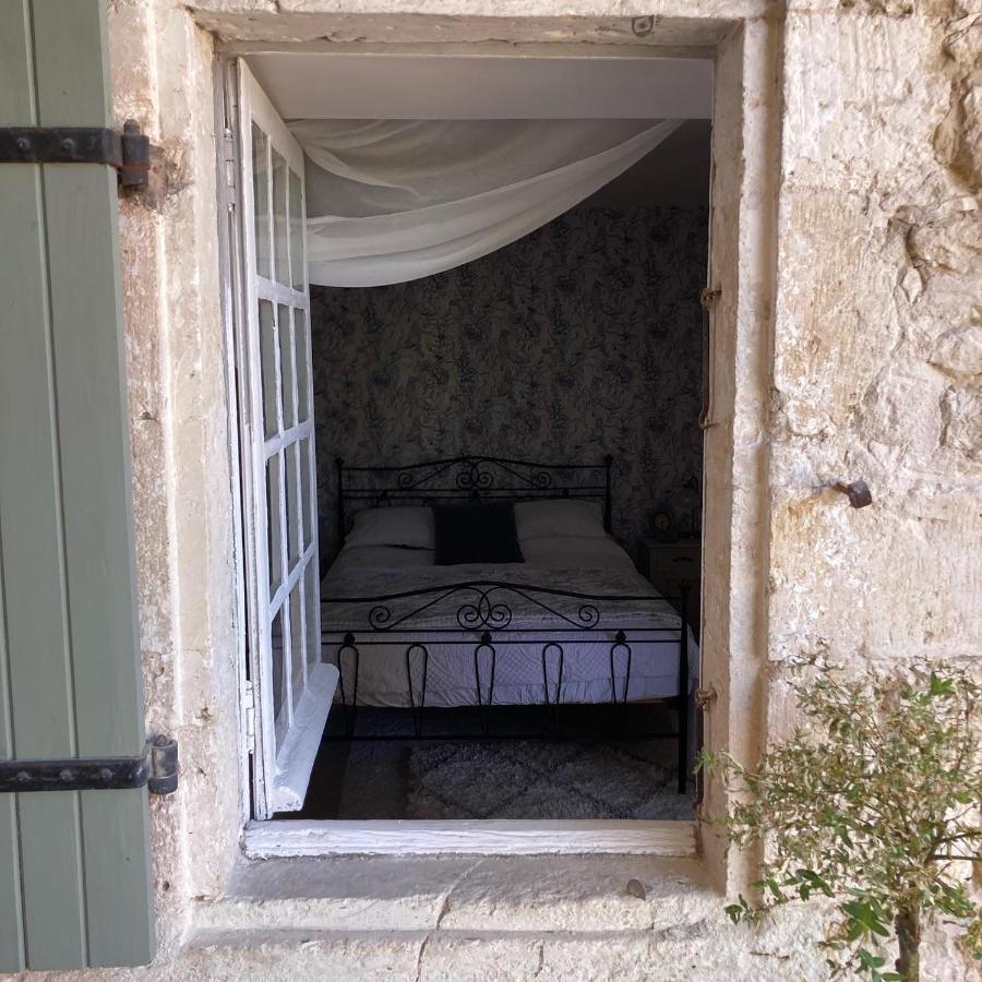 Bed and Breakfast Figtrees Margueron Esterno foto