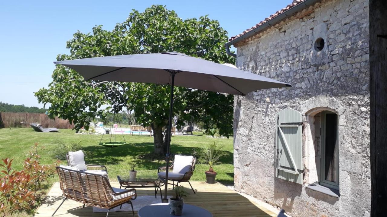 Bed and Breakfast Figtrees Margueron Esterno foto